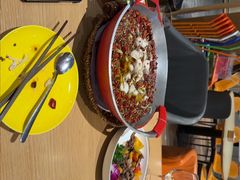 -渝信川菜 · 川味家常菜(财富购物中心店)