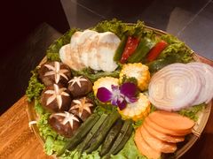 -肉魁屋·烧肉·烧鸟·酒场(高新店)