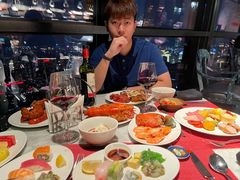 -锦厨国际自助餐厅 · 云端景观 (昆明索菲特大酒店)