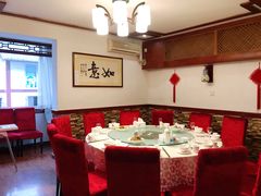 包厢-伊兰麒兰馨园·川菜·清真馆(339电视塔店)