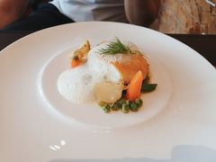香煎半熟腌制三文鱼-北京华彬费尔蒙酒店·刃餐厅