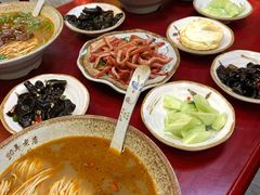 -金杨拉面王小吃面馆·牛三宝面·红烧牛肉粉