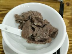 -权一牛肉