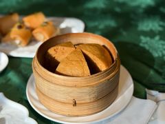 -龙凤荟·传统粤菜点心(新天地店)