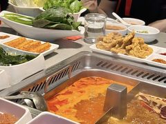 -海底捞火锅鲜切牛肉主题店(长寿路店)