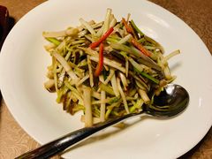 水芹炒香干-同庆楼(金宝汇店)