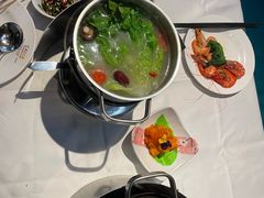 -领鲜活海鲜榴莲自助火锅(东门店)