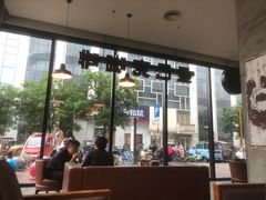 -星巴克(济宁万达广场店)