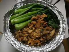 -万煲旺·香港老传承煲仔饭·猪杂汤(客村店)