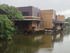 -上海怡沁园度假酒店