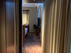 -上海龙之梦万丽酒店