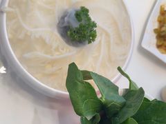 -洪氏嗨捞·猪肚鸡火锅(阳光天地店)