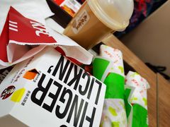 -肯德基(岱宗店)