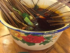 -拈签一笑黄牛肉辣卤串串