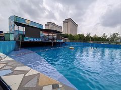 -兴芮温泉度假区