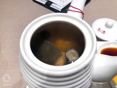 海椰皇炖乌鸡-尚一汤·粤菜海鲜(环球港店)