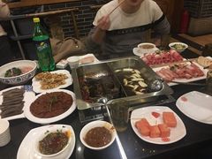 -百年川椒重庆老火锅(光谷店)