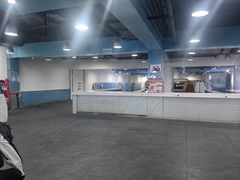 -乔波室内滑雪场