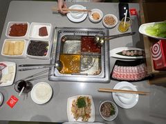 -海底捞火锅(高新万达店)