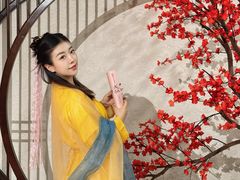 -瑞虹新天地月亮湾
