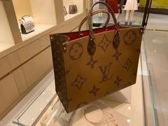 -LV路易威登(时代广场店)