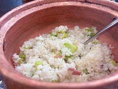 铜锅洋芋焖饭-蝴蝶泉宾馆-中餐厅