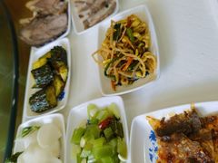-吾穆勒蓬灰牛肉面·清真(北滨河中路店)