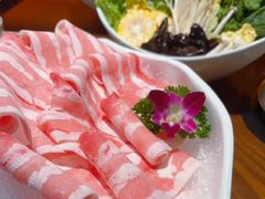 精品肥牛-泓炙颐凤鲜海鲜火锅料理(桐乡店)
