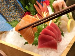 -蟹犇前•帝王蟹雪蟹(陆家嘴店)