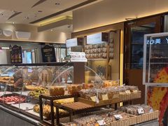 -露丝卡文•世界冠军面包(乐峰广场店)
