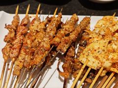 -卞二小串·鹤岗烧烤·坑烤(永定路店)