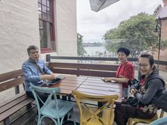 -Ribs & Burgers The Rocks