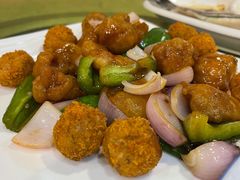 鲮鱼球拼生炒骨-合力居·生记路边鸡(北京路店)