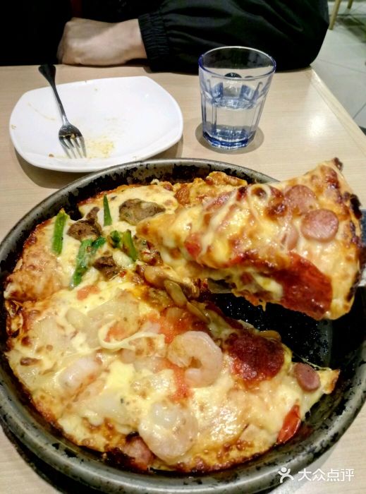 必胜客(唐延店)四拼披萨图片