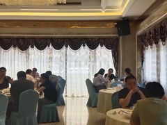 -沪华海鲜大酒楼(南汇店)