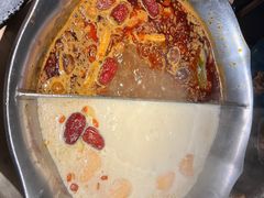 -湊湊火锅·茶憩(打浦桥日月光店)