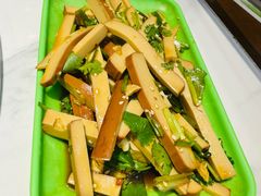 -地锅公社·现炒地锅鸡·地锅鱼·夜宵(罗锦路店)