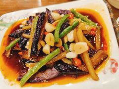 -清真·玛丽亚新疆菜主题餐厅(浙江中路店)