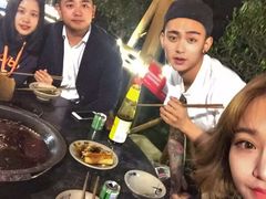 -楠柏弯休闲山庄(梨花溪店)