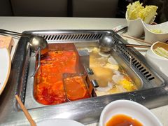 -海底捞火锅鲜切牛肉主题店(长寿路店)