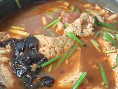 -梁师傅砂锅(哈达西街店)