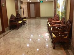 -山明水秀大饭店