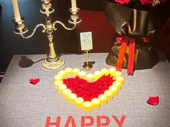 -弦月窗LUNETTE BY AMANDA(复兴路店)