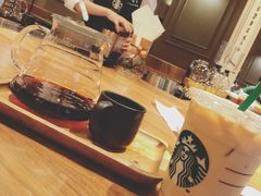 -星巴克(广州中华广场B1层店)