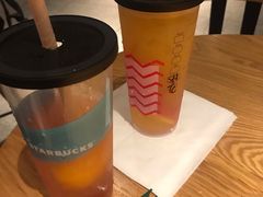-星巴克(嘉定中信泰富万达广场店)