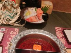 -牛YO寿喜烧·铁板烧和牛火锅自助(市府恒隆店)