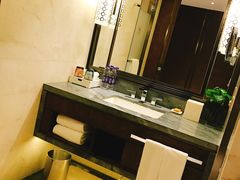 -舟山希尔顿酒店