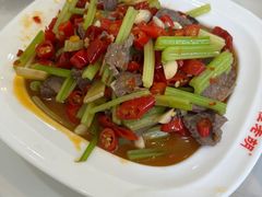 -独一佳老胡湘菜馆(矿山路店)