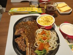 -豪客来牛排(空港华联店)