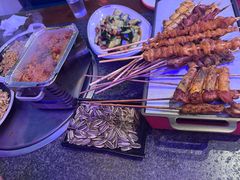 -路边边地标烧烤·川菜·小龙虾·音乐酒馆(良乡长虹店)
